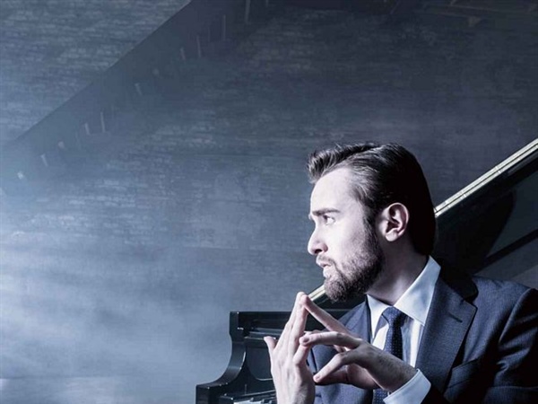 Crítica / Trifonov y Bach… sorprendente - por Juan Berberana