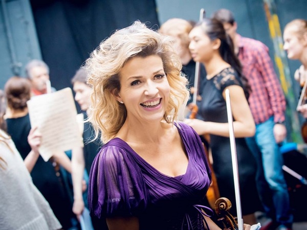 Anne-Sophie Mutter & OCM en el Palau de la Música Catalana