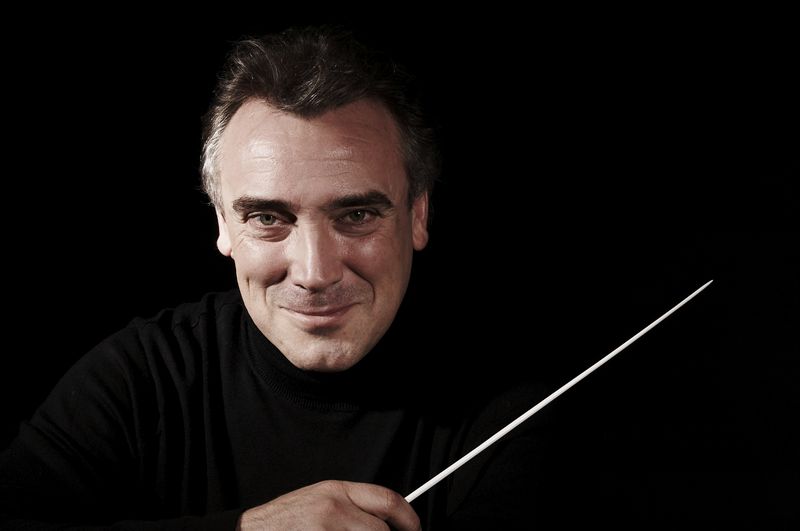 Jaime Martín renueva hasta 2027 con Los Angeles Chamber Orchestra