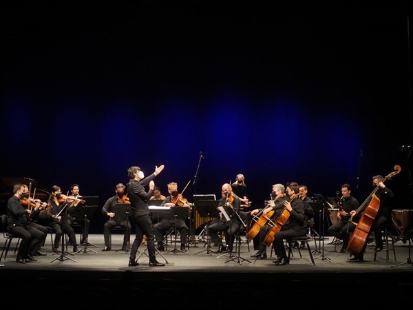 Crítica / Gran Torso, Xenakis como eje radial (Festival Resis) - por Ramón G. Balado