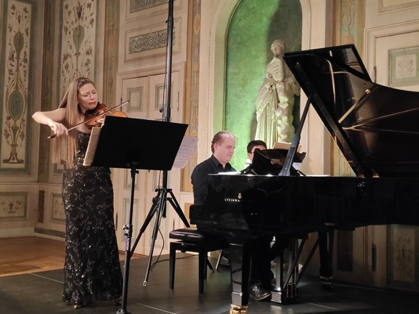 Los Premios Internacionales de Música Clásica galardonan a Josu de Solaun en Liechtenstein