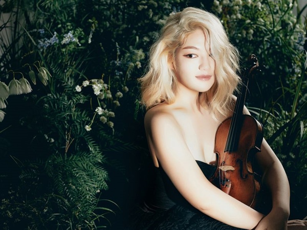 Clausura del Ciclo de Música Clásica Corea 2021 con La violinista Jinjoo Cho