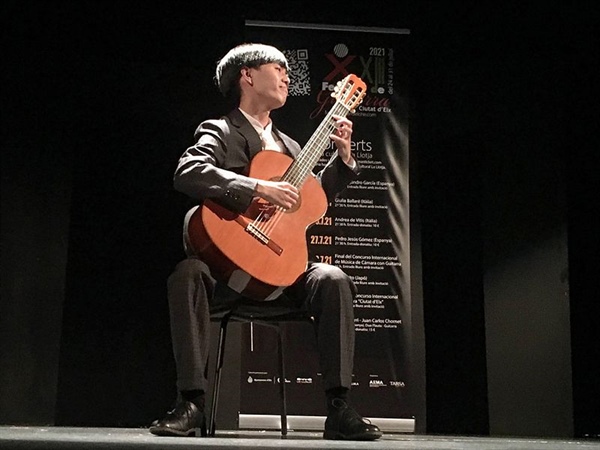 Sohta Nakabayashi logra el primer premio del XVIII Concurso de Guitarra ‘Ciutat D’elx’
