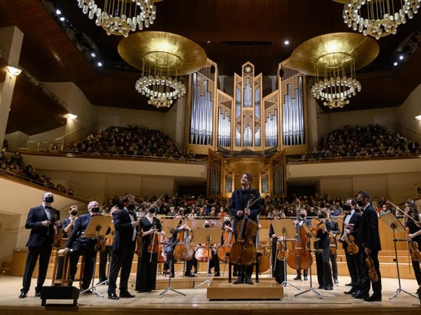 Crítica / Madrid aplaude la Orquesta de Cámara Franz Liszt - por Esther Martín