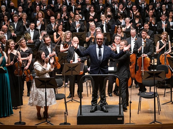 Crítica / Elías: reconocimiento para un coro y su director - por Ramón García Balado