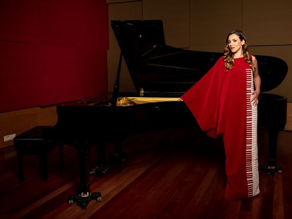 La pianista Andrea González presenta su nuevo disco con obras del monje Rosendo Salvado
