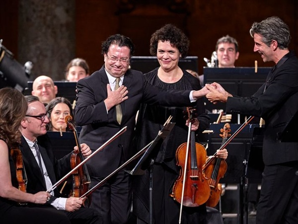 Crítica / Cantes antiguos del flamenco -  por Gonzalo Roldán Herencia