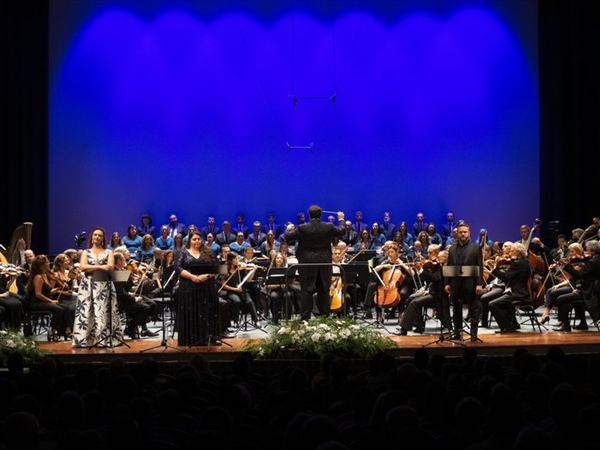 Crítica / Gala Lírica para un aniversario - por Ramón García Balado