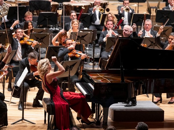 Crítica / Auspicioso debut de Leonard Slatkin  - por Juan Francisco Román Rodríguez