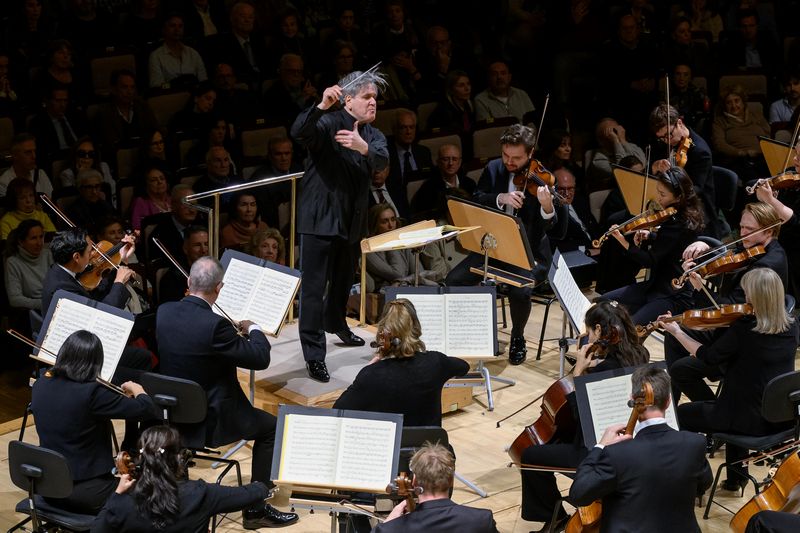 Crítica / Top Ten por Gonzalo Pérez Chamorro Revista Ritmo